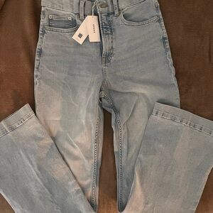 NWT SPANXscuplt flare jeans